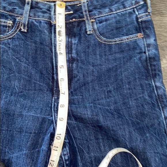 💙 Abercrombie Jeans - Picture 3 of 6